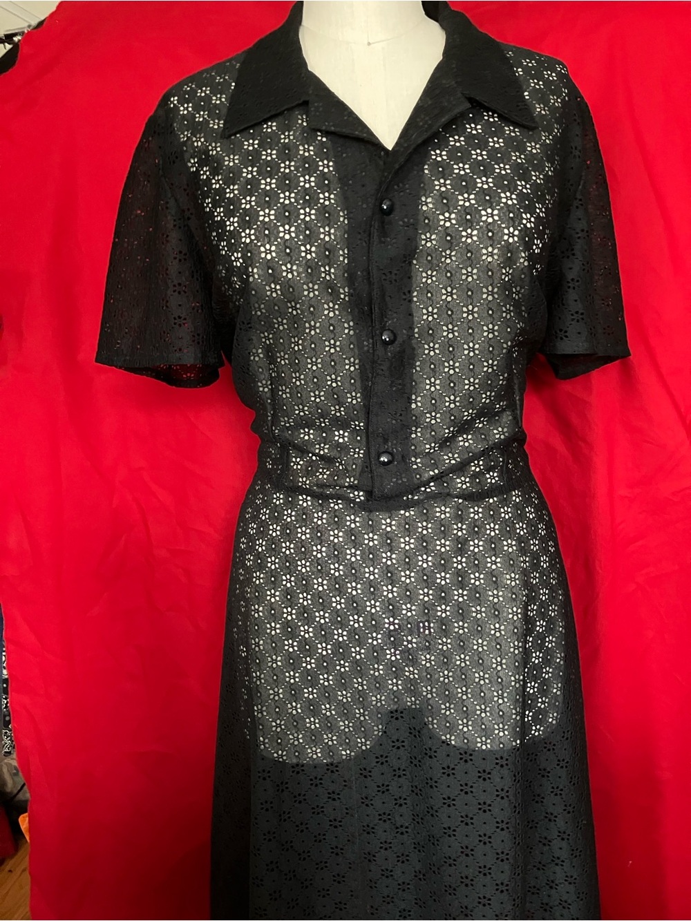 Vintage Black lace Shirtwaist Dress Volup! - Picture 2 of 6